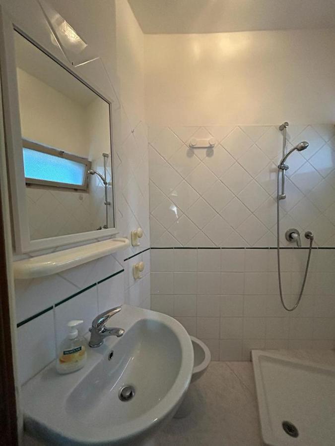 Pm 5 Via Sicilia Guest House Alghero Esterno foto